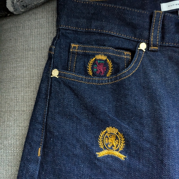 NWT Hilfiger Collection women's size 2 jeans - Picture 7 of 15